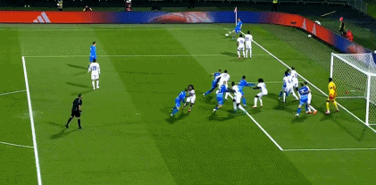 com, 托万顺势倒, 恩昆库后场